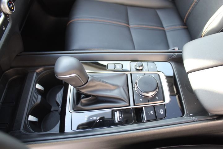 Certified 2025 MAZDA CX-50 AWD 2.5 Hybrid w/ Premium Pkg image 24