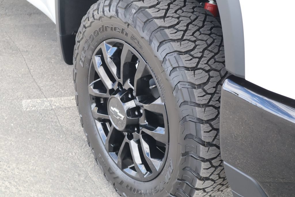 New 2026 Chevrolet Silverado 2500 LT w/ Trail Boss Package AWD/4WD image 11