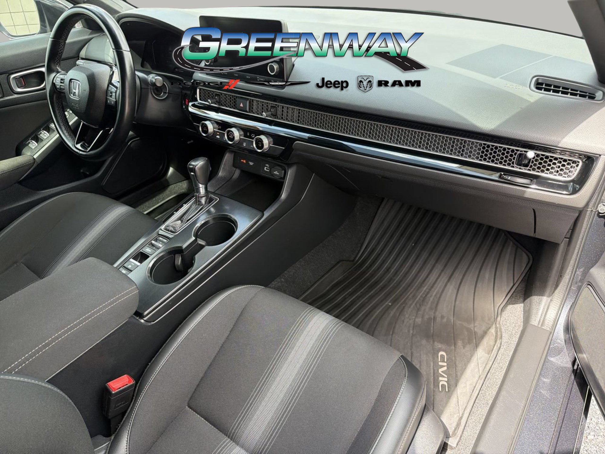 Used 2023 Honda Civic Sport image 11