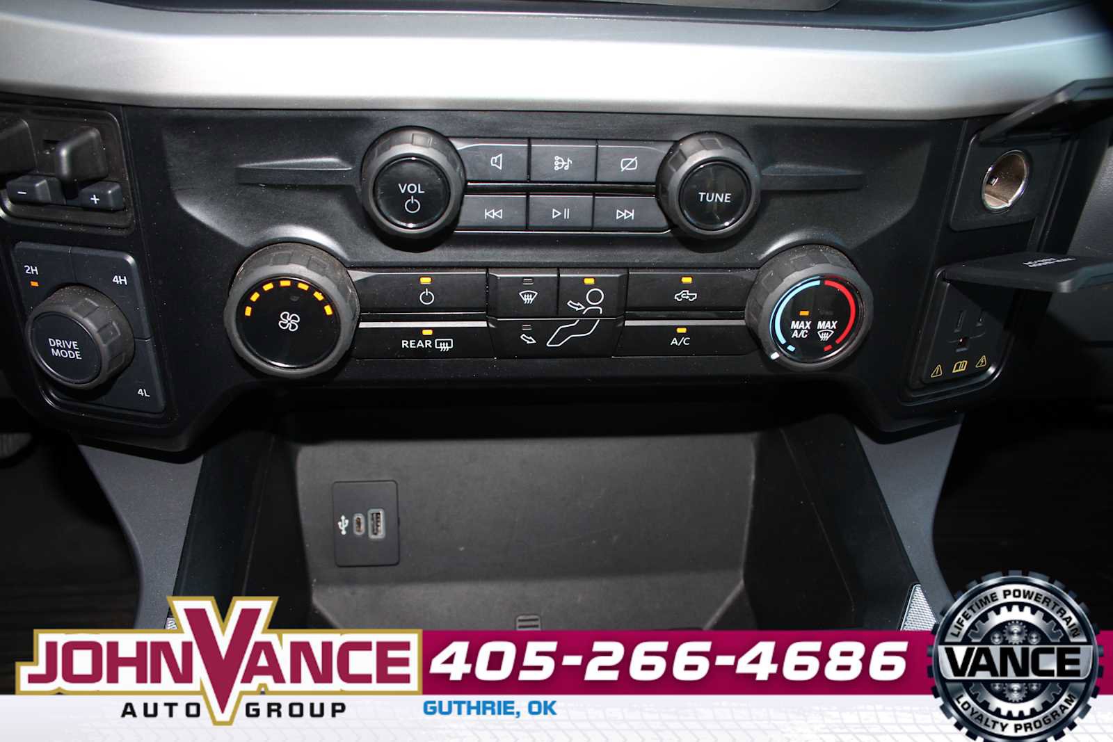 Used 2024 Ford F350 XLT w/ 360-Degree Camera Package image 38