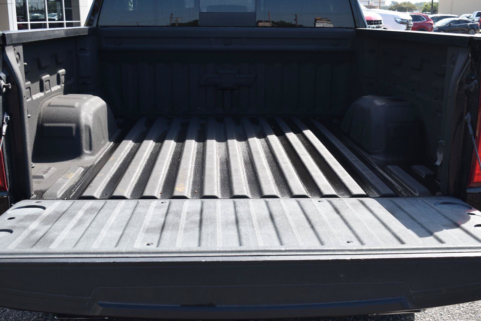 Used 2019 Chevrolet Silverado 1500 RST w/ All-Star Edition AWD/4WD image 18