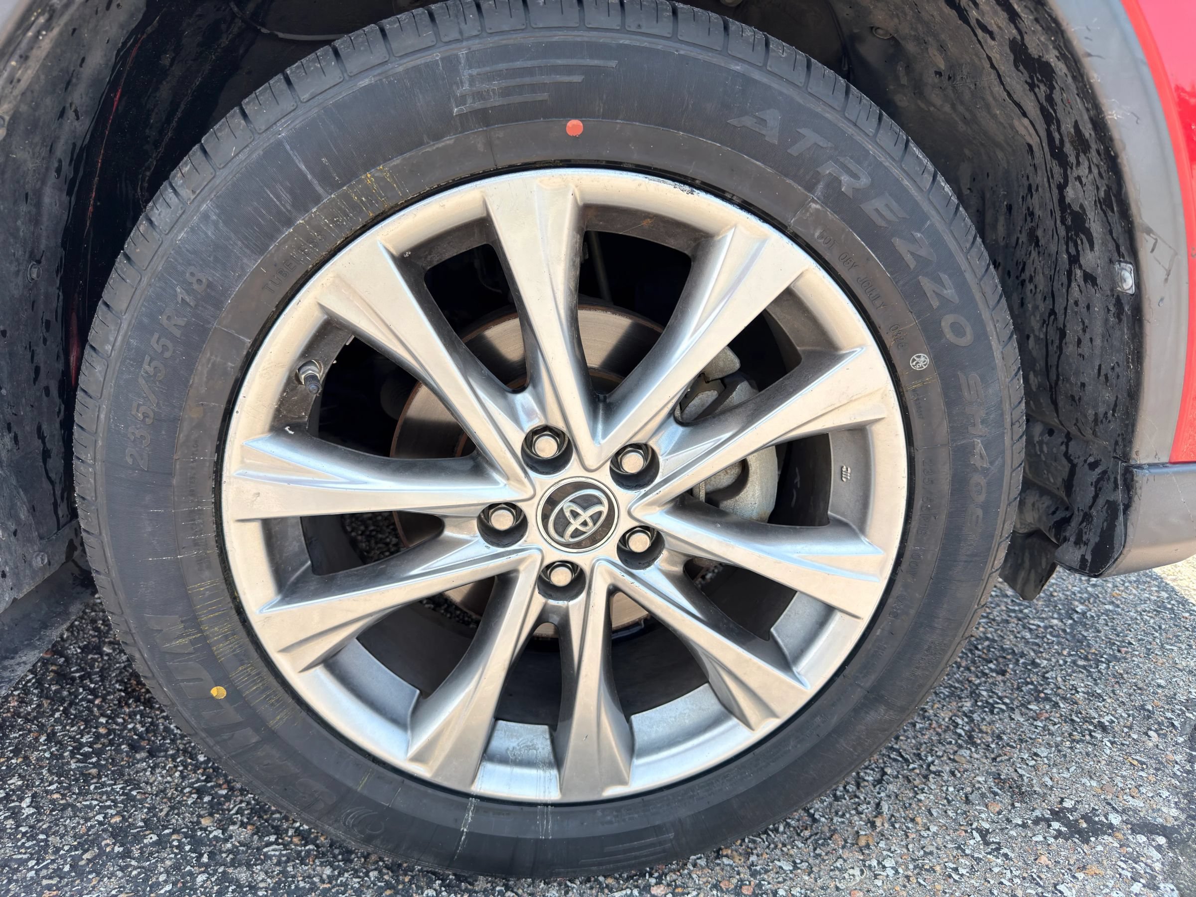 Used 2017 Toyota RAV4 Limited w/ Advanced Technology Package FWD image 29