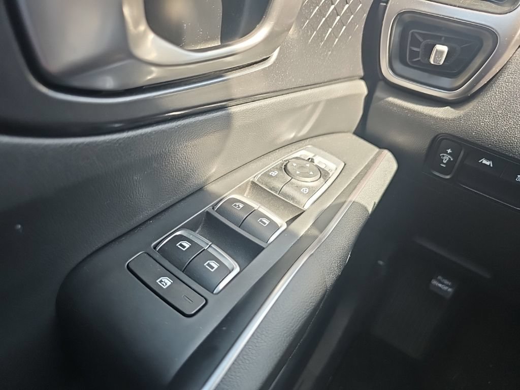 Used 2022 Kia Sorento LX FWD image 33