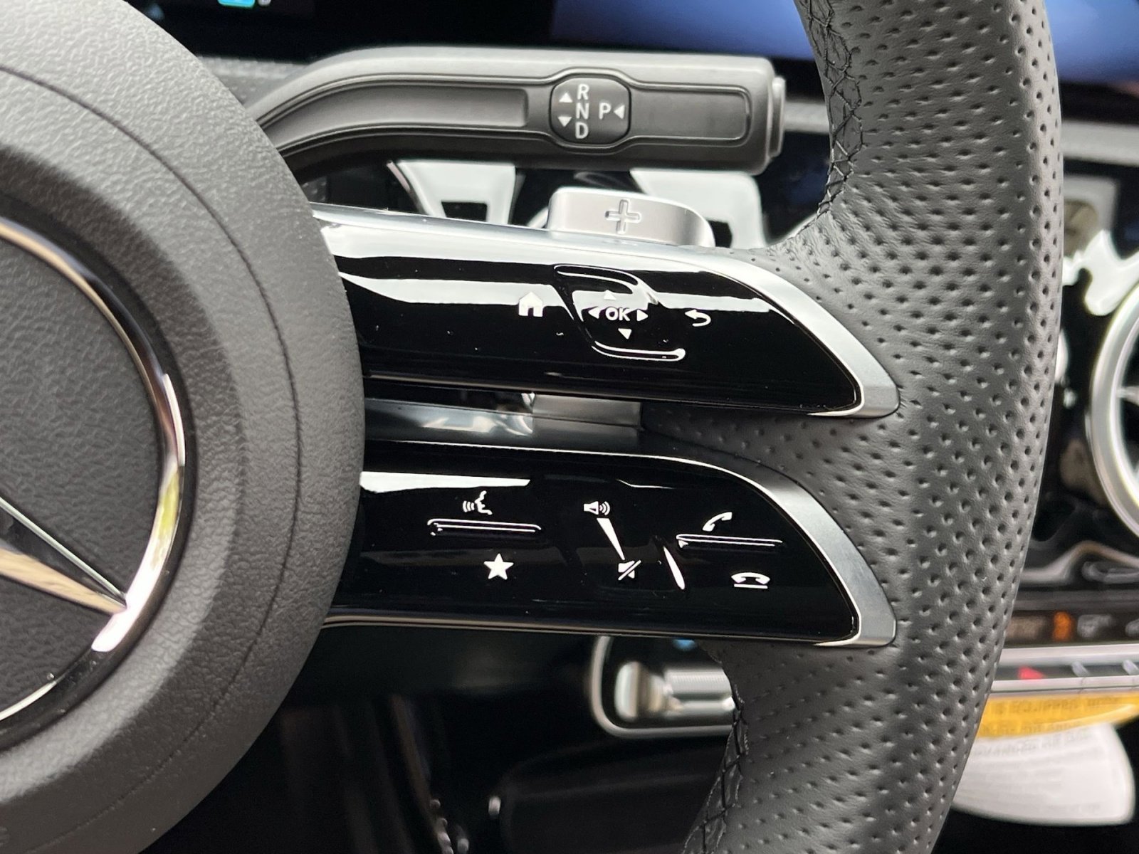 Certified 2025 Mercedes-Benz CLA 250 4MATIC image 28