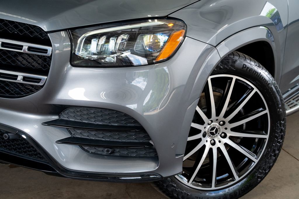 Used 2022 Mercedes-Benz GLS 450 4MATIC image 3