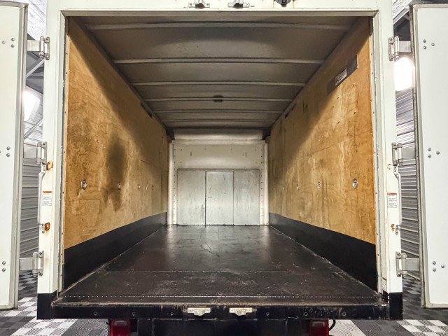 Used 2021 Chevrolet Express 3500 w/ Power Convenience Package image 11