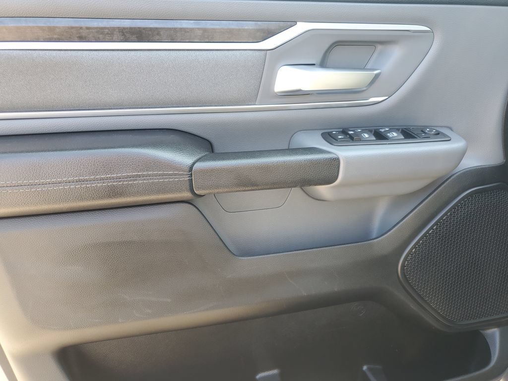 Used 2022 RAM 1500 Big Horn AWD/4WD image 14