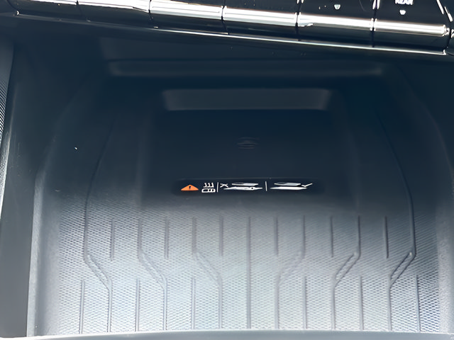 New 2026 Chevrolet Equinox EV RS w/ Active Safety Package 3 AWD/4WD image 28
