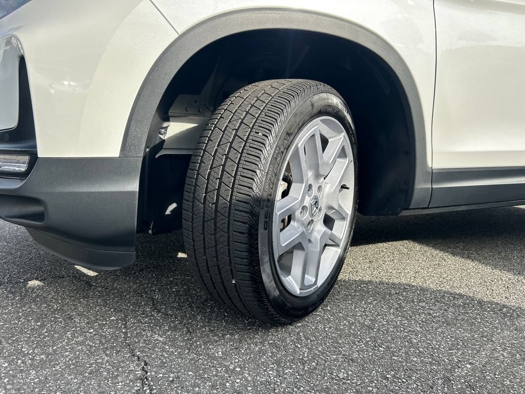 Used 2024 Honda Passport EX-L image 24