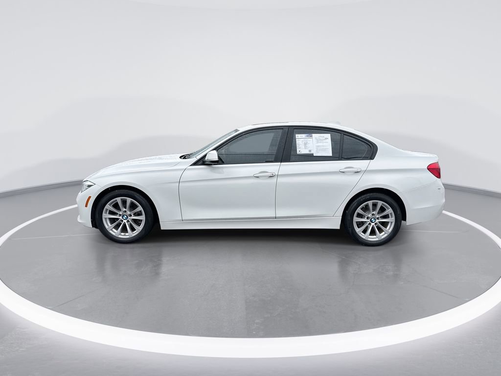 Used 2018 BMW 320i xDrive Sedan image 5