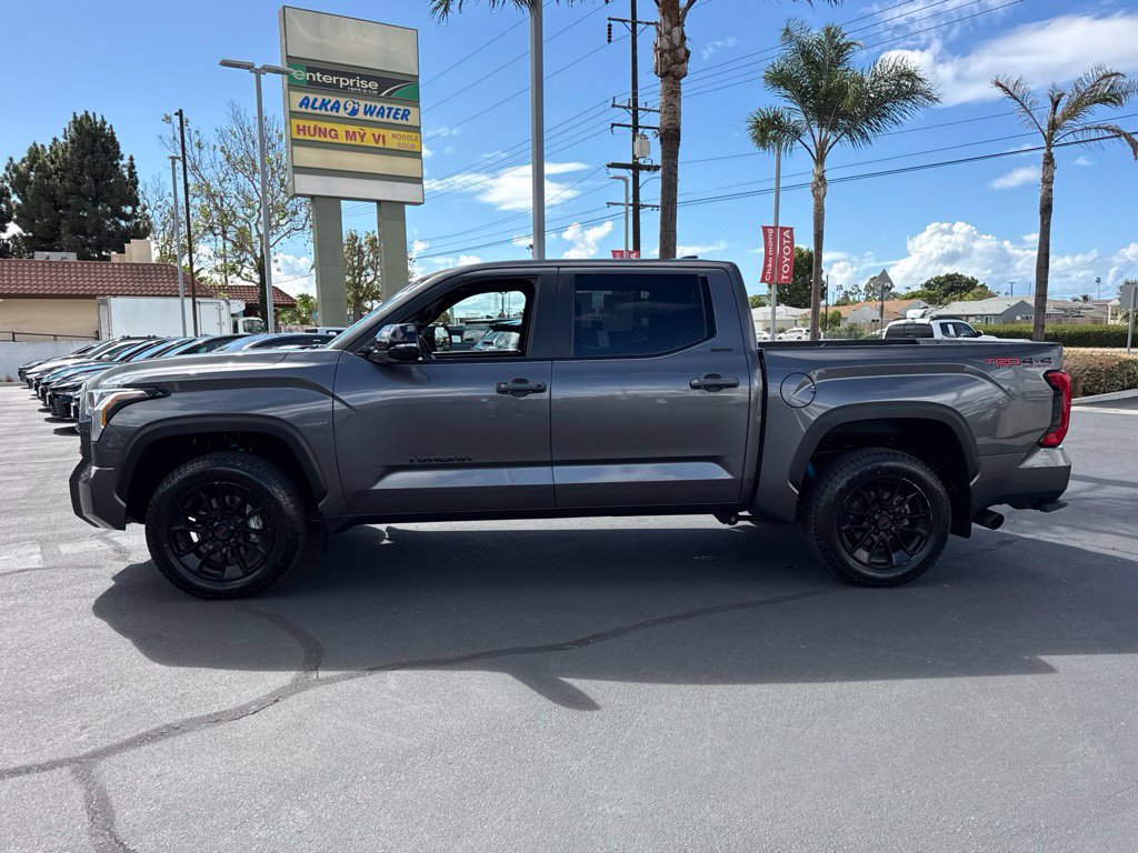 Used 2025 Toyota Tundra Limited w/ TRD Off-Road Package AWD/4WD image 7