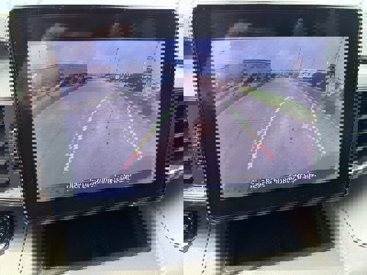 Used 2021 Ford Explorer XLT w/ Equipment Group 202A RWD image 26