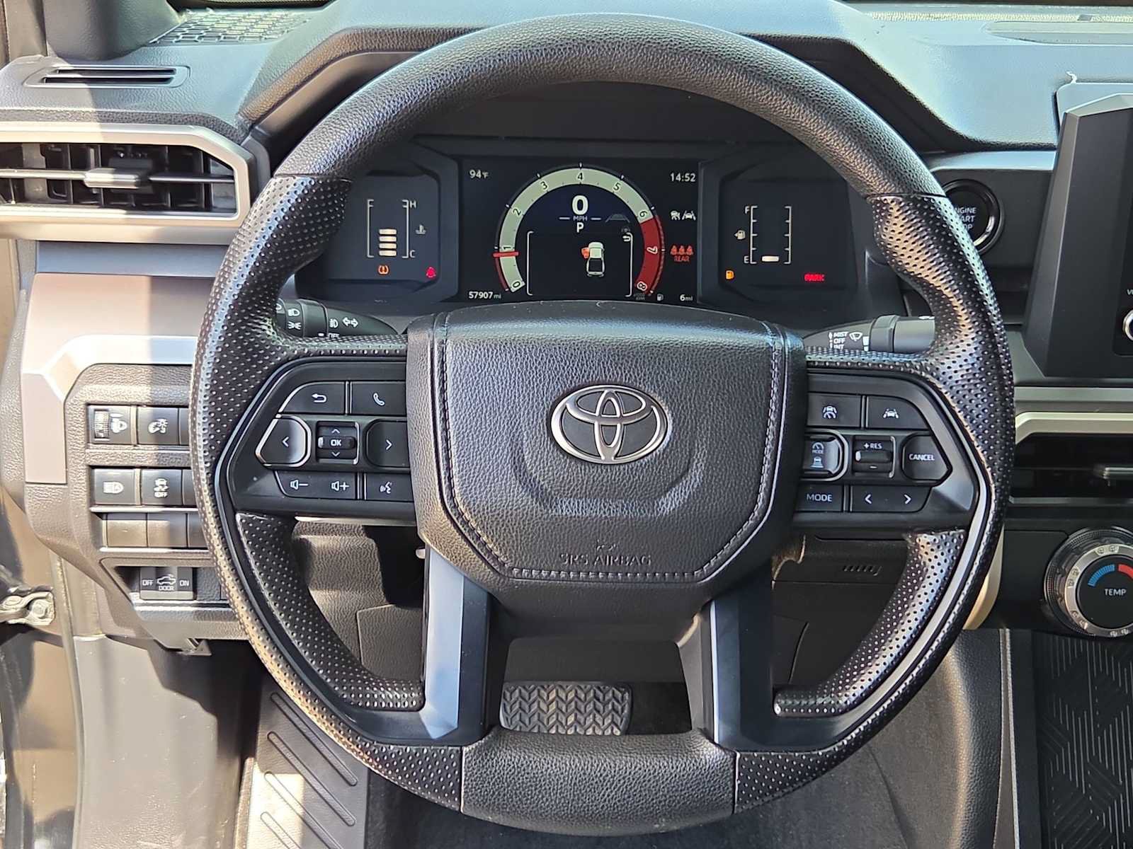 Certified 2025 Toyota Tacoma SR5 AWD/4WD image 19