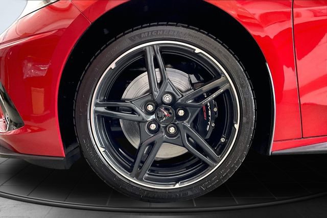 Used 2021 Chevrolet Corvette Stingray Premium Cpe w/ Z51 Performance Package RWD image 9