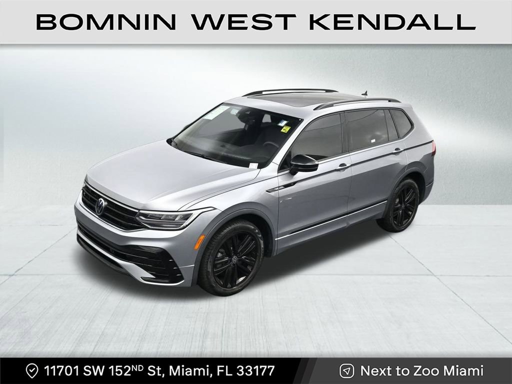 Used 2022 Volkswagen Tiguan SE R-Line image 13