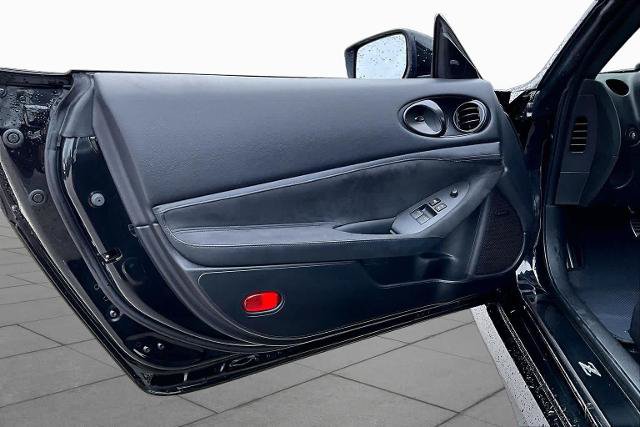 Certified 2025 Nissan Z Performance w/ Floor Mat Package RWD image 20