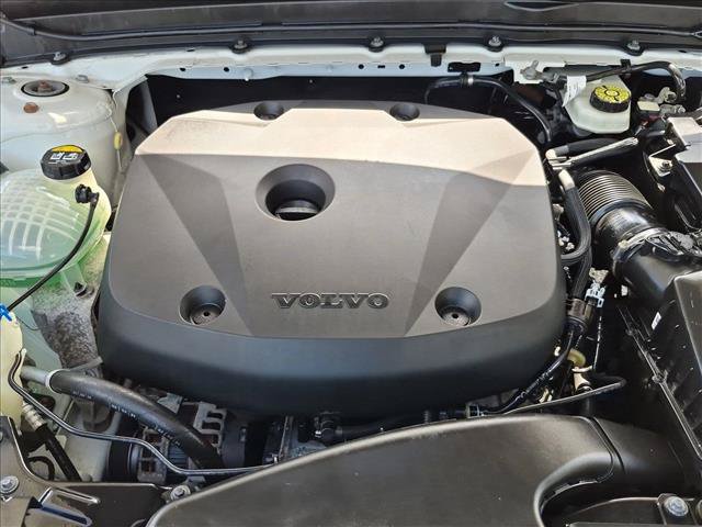 Used 2022 Volvo XC40 T5 R-Design w/ Advanced Package AWD/4WD image 23
