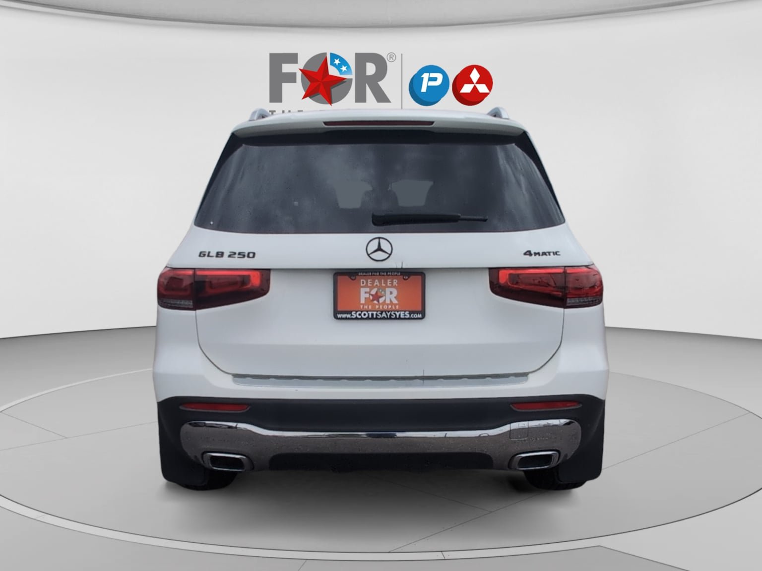 Used 2022 Mercedes-Benz GLB 250 4MATIC image 4