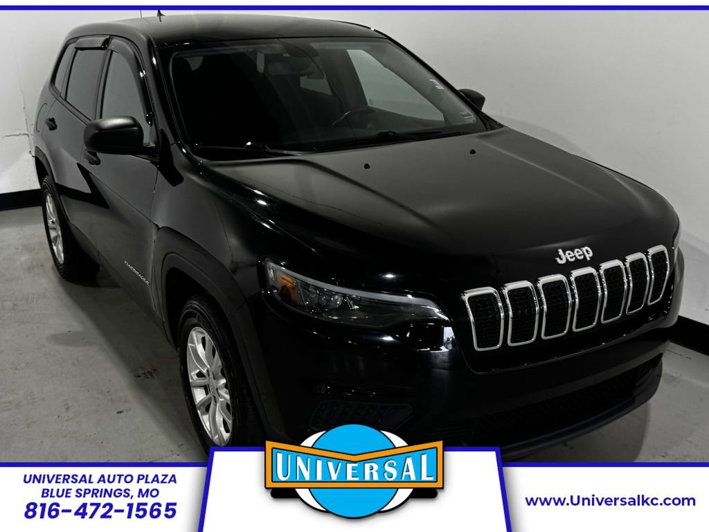 Used 2021 Jeep Cherokee Sport w/ Popular Appearance Group