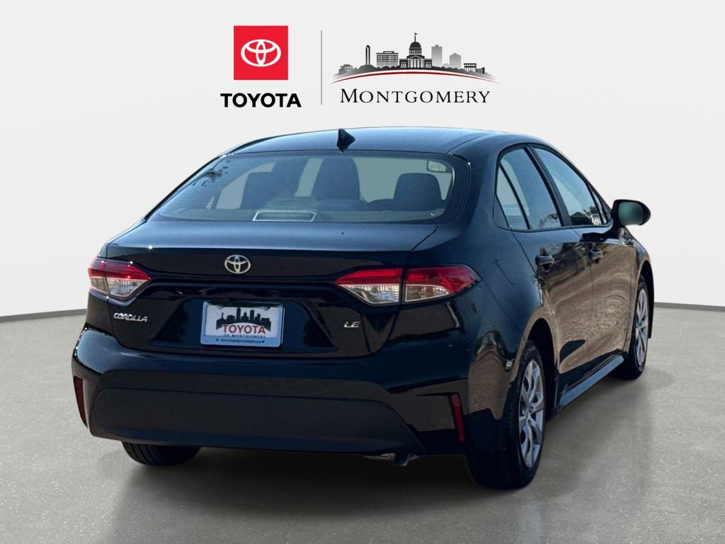 Used 2026 Toyota Corolla LE image 3