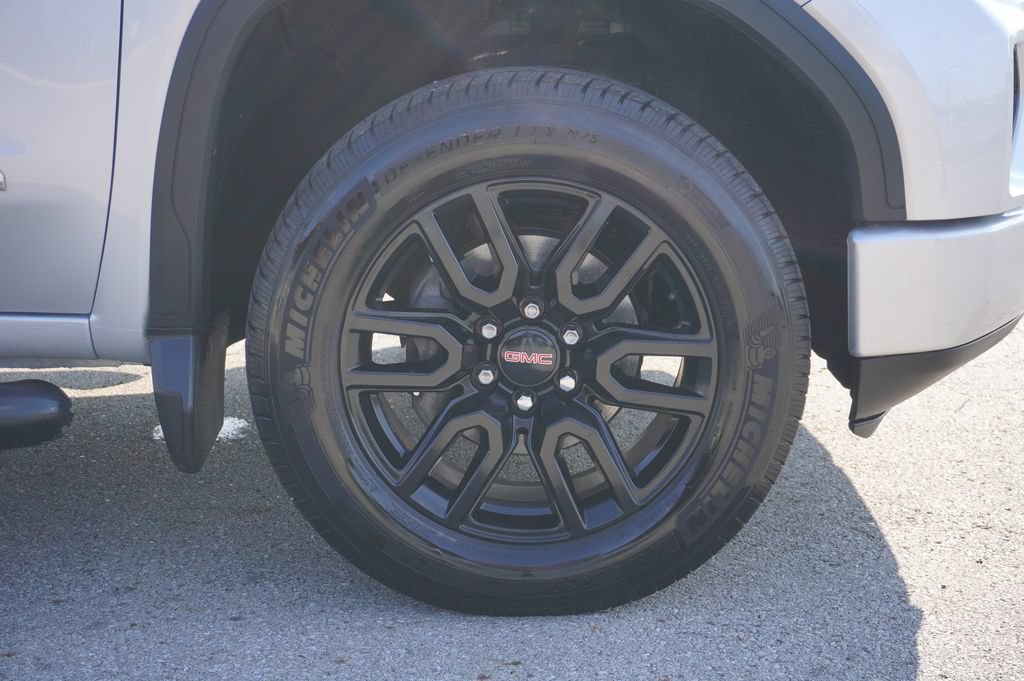 Used 2020 GMC Sierra 1500 Elevation w/ Elevation Value Package AWD/4WD image 13
