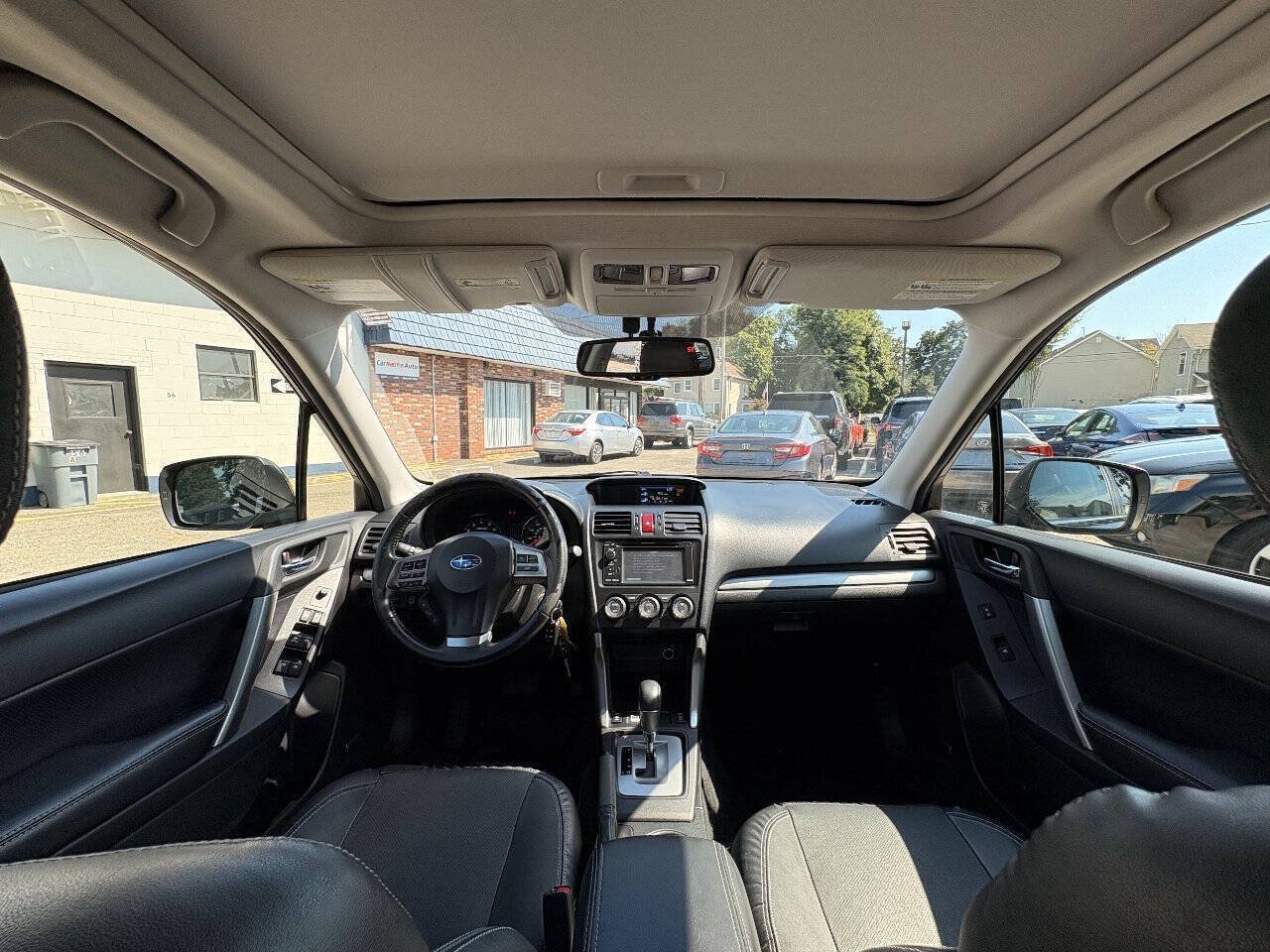 Used 2014 Subaru Forester 2.5i Touring AWD/4WD image 30