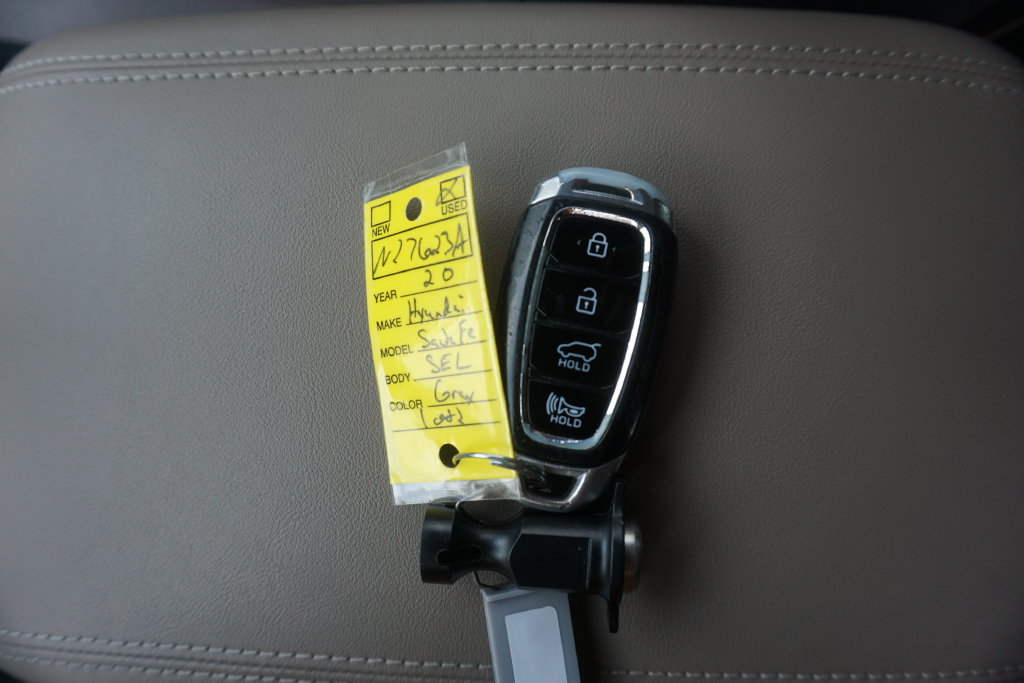 Used 2020 Hyundai Santa Fe SEL w/ Convenience Package FWD image 35