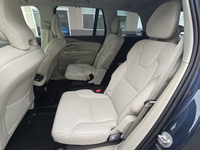 Used 2025 Volvo XC90 B6 Ultra w/ Protection Package Premier AWD/4WD image 10