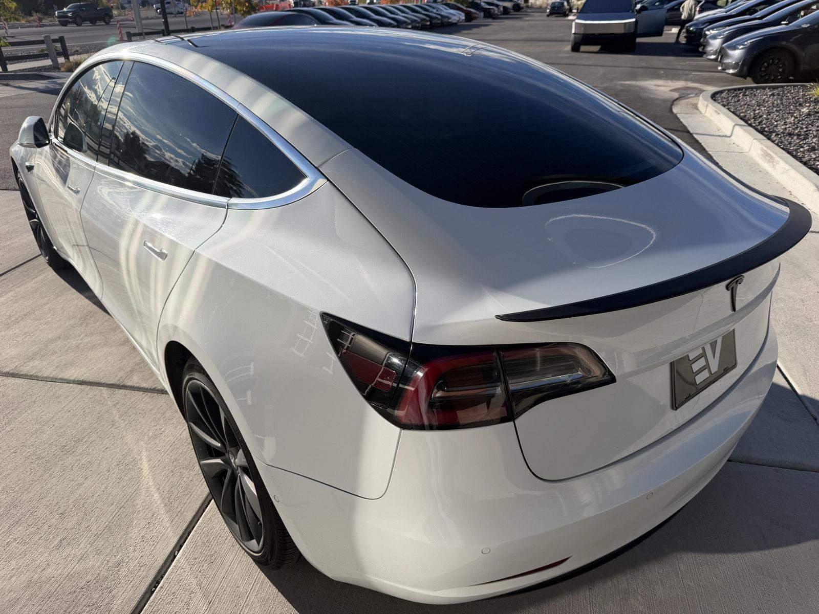 Used 2018 Tesla Model 3 Long Range RWD image 6