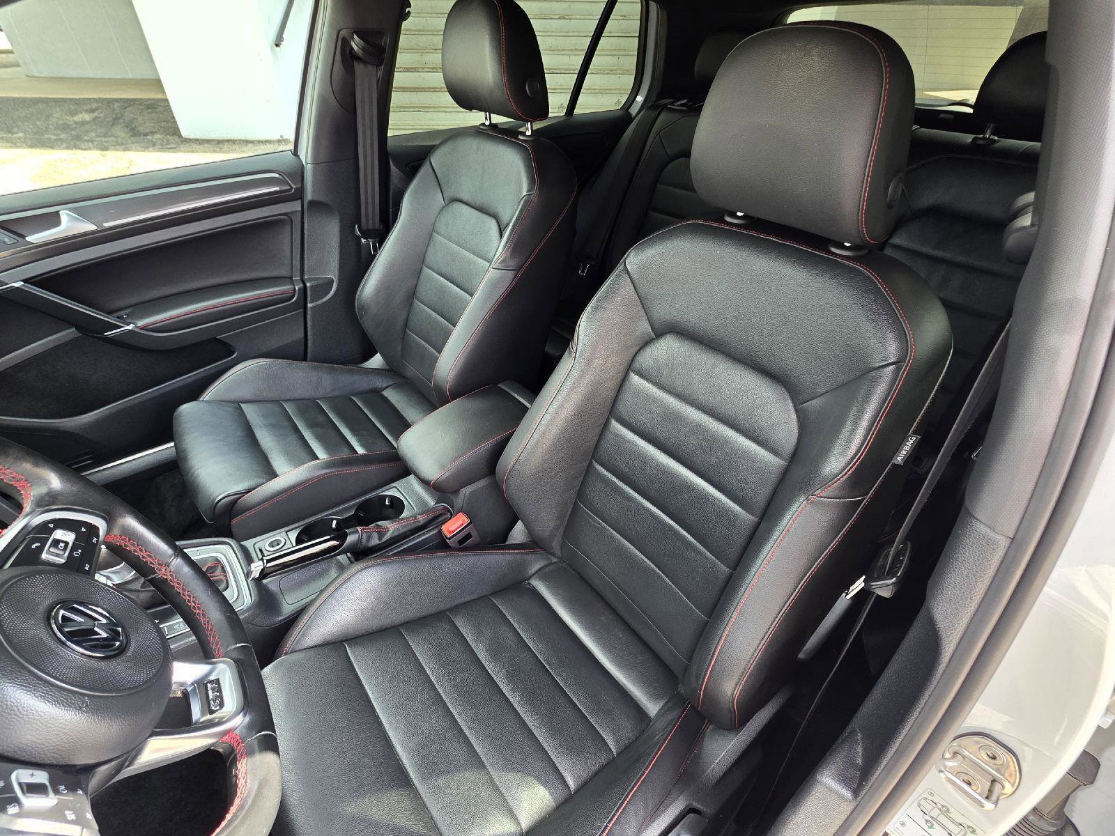 Used 2018 Volkswagen GTI SE w/ SE Leather Package FWD image 34