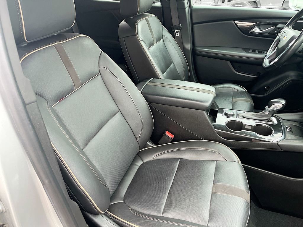 Used 2019 Chevrolet Blazer Premier w/ Sun and Wheels Package AWD/4WD image 28