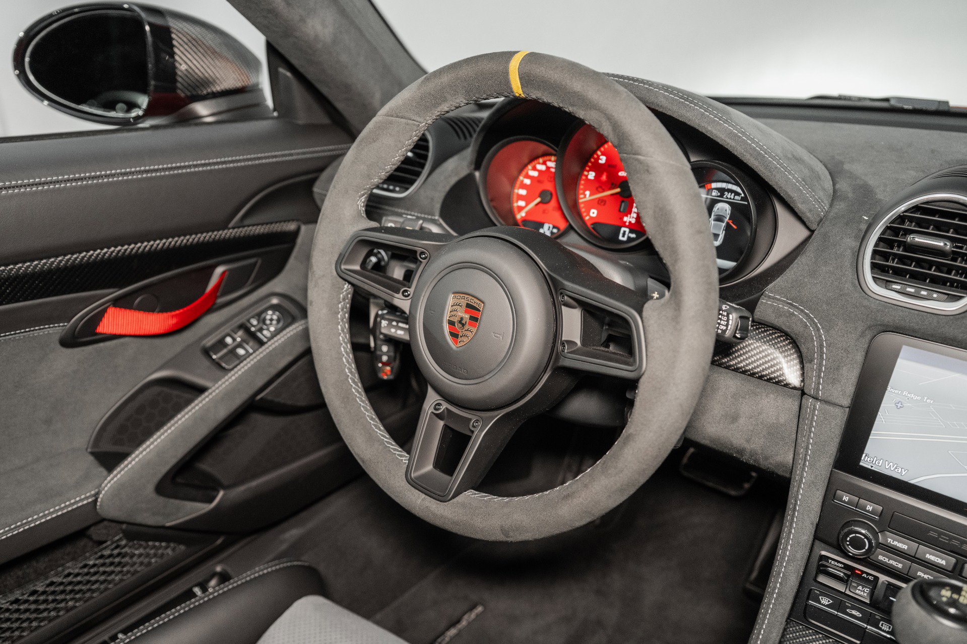 Used 2024 Porsche 718 Cayman GT4 RS image 23