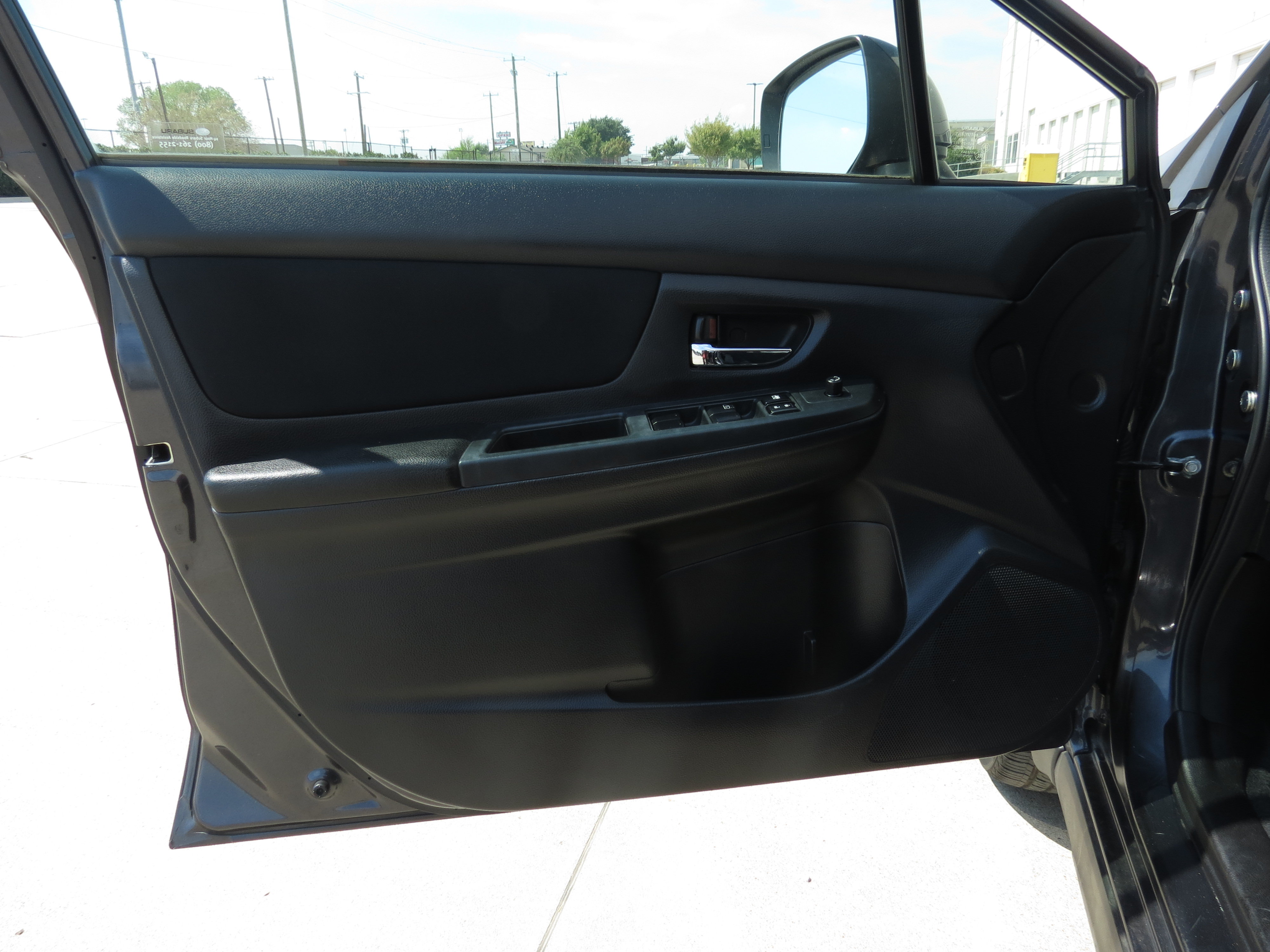 Used 2013 Subaru Crosstrek 2.0i Premium AWD/4WD image 25