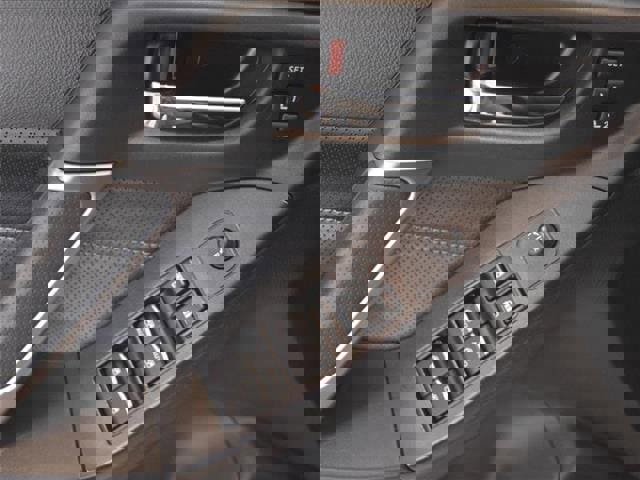 Used 2018 Subaru Forester 2.5i Touring w/ Popular Package #2 image 24