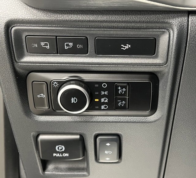 Used 2023 Ford F150 Lariat w/ Equipment Group 502A High image 30