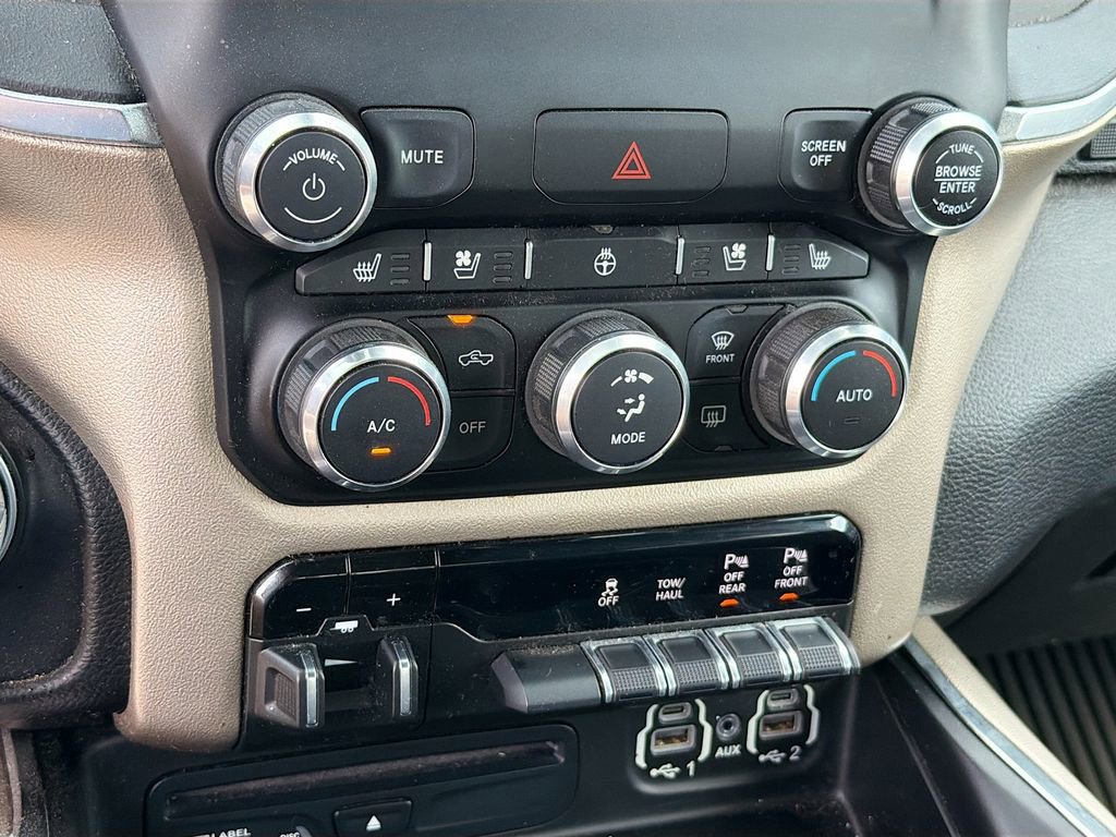 Used 2019 RAM 1500 Laramie w/ Sport Appearance Package image 22