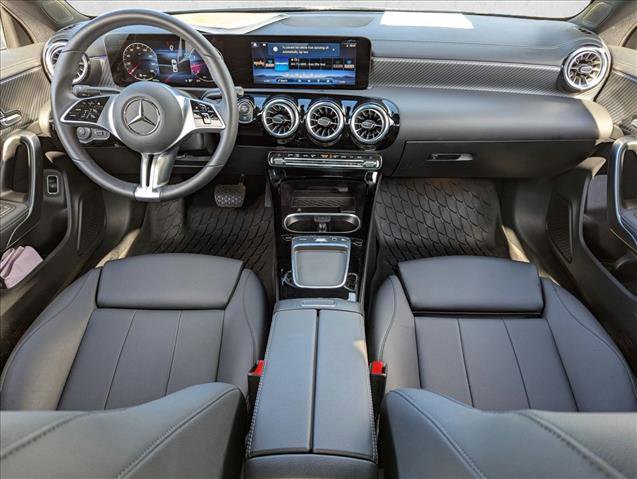 Certified 2025 Mercedes-Benz CLA 250 image 18