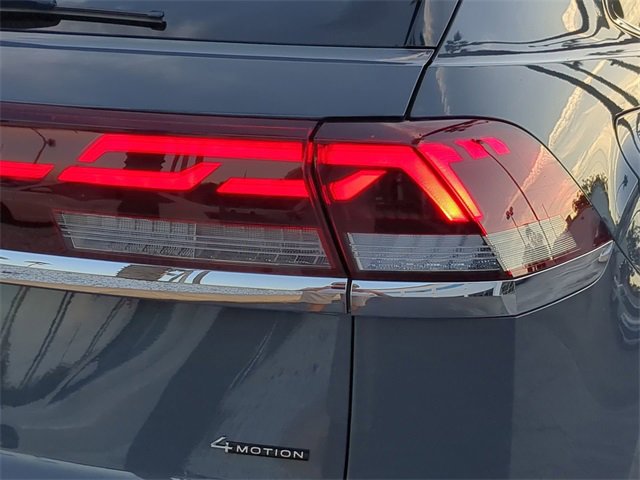 New 2026 Volkswagen Atlas Cross Sport SEL Premium R-Line image 8