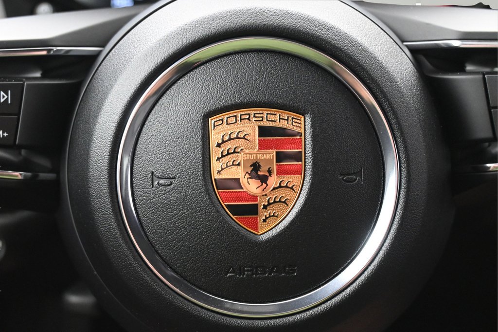 New 2026 Porsche Macan AWD/4WD image 20
