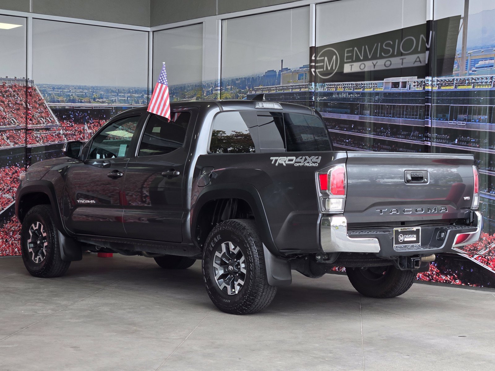 Certified 2023 Toyota Tacoma TRD Off-Road AWD/4WD image 6