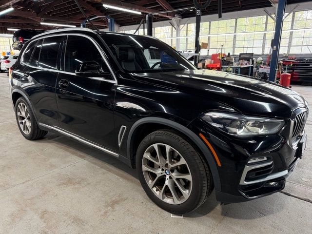 Used 2021 BMW X5 xDrive40i w/ Premium Package AWD/4WD image 5