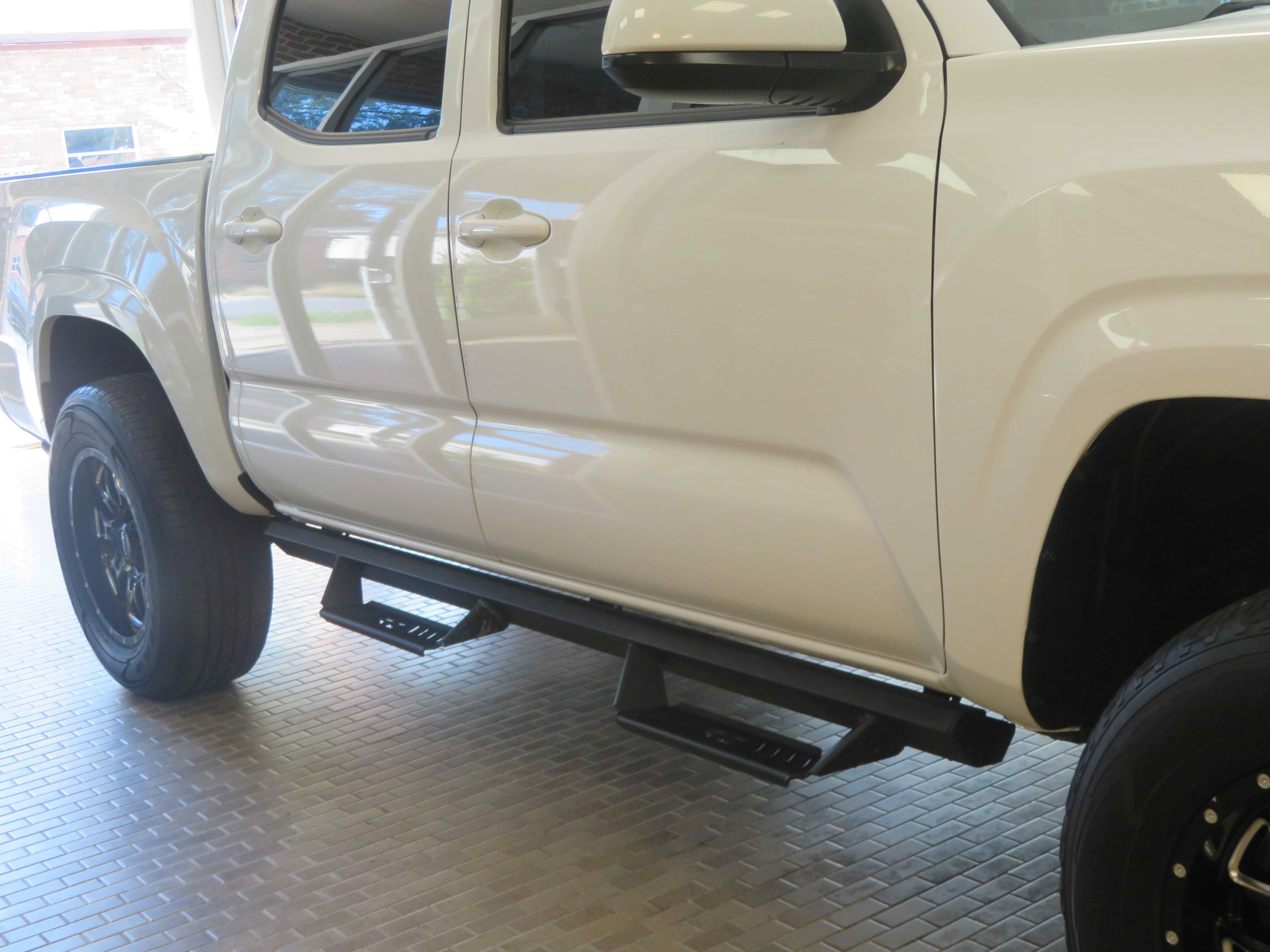 Used 2020 Toyota Tacoma SR AWD/4WD image 62