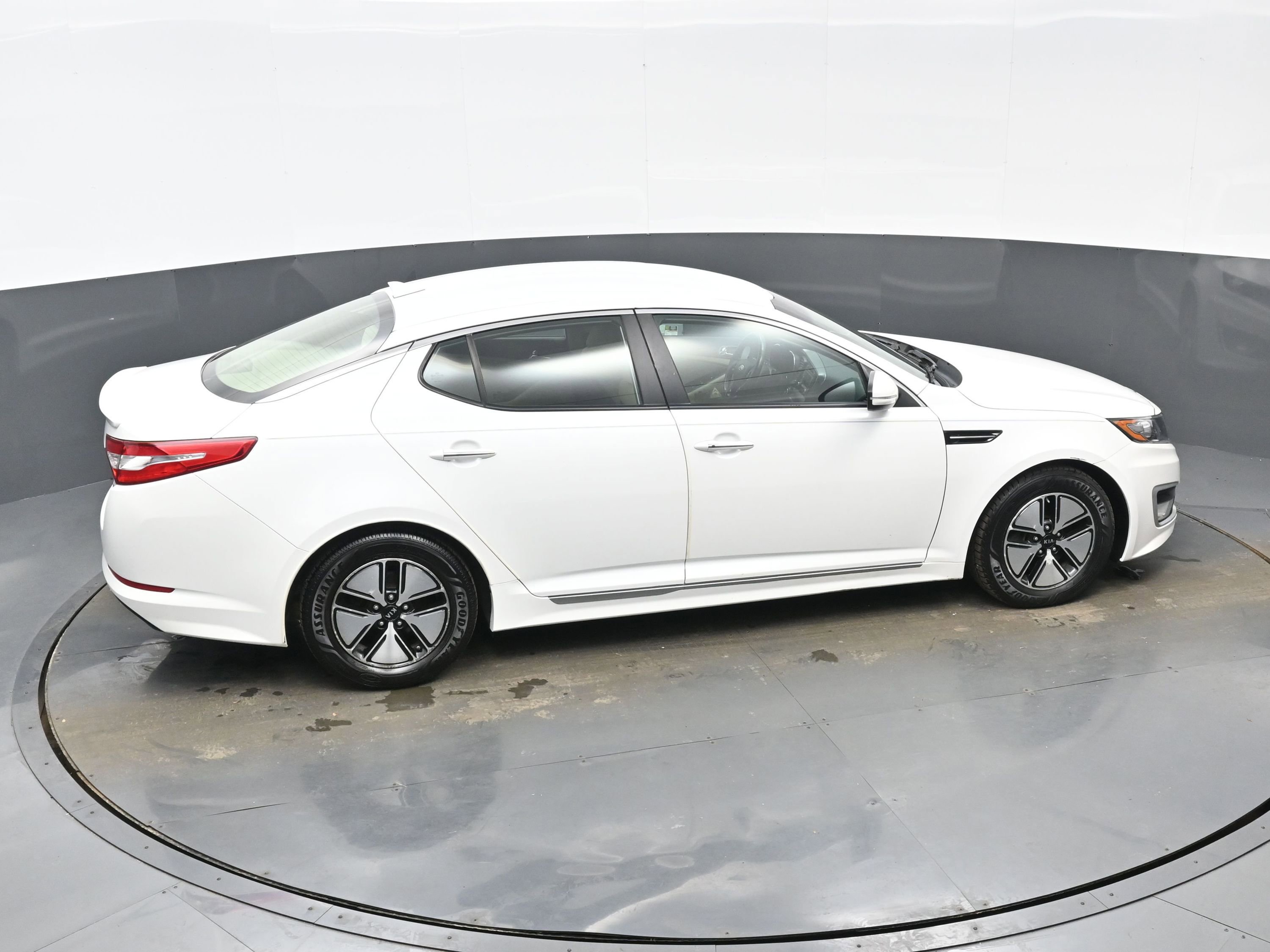 Used 2012 Kia Optima Hybrid w/ Hybrid Convenience Pkg image 37