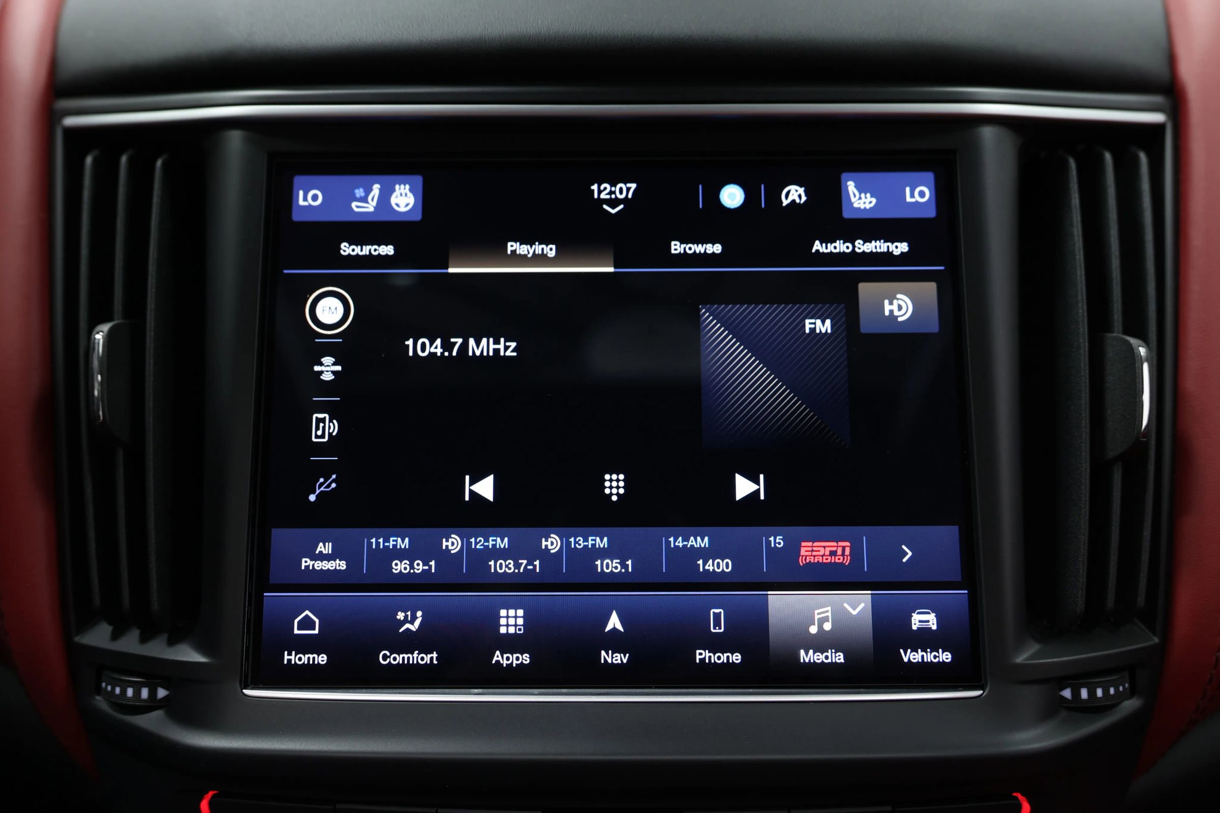 Used 2022 Maserati Levante Modena image 36