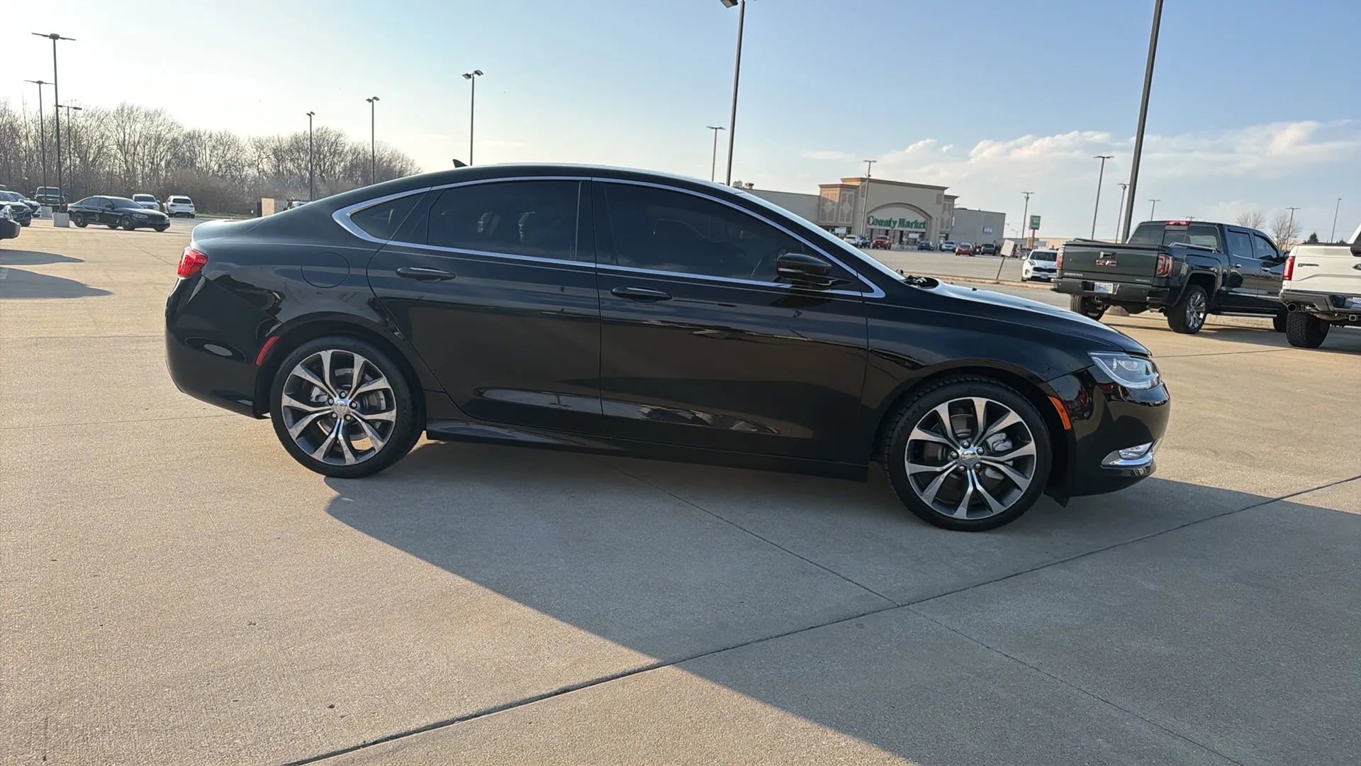 Used 2015 Chrysler 200 C w/ Navigation & Sound Group I image 24