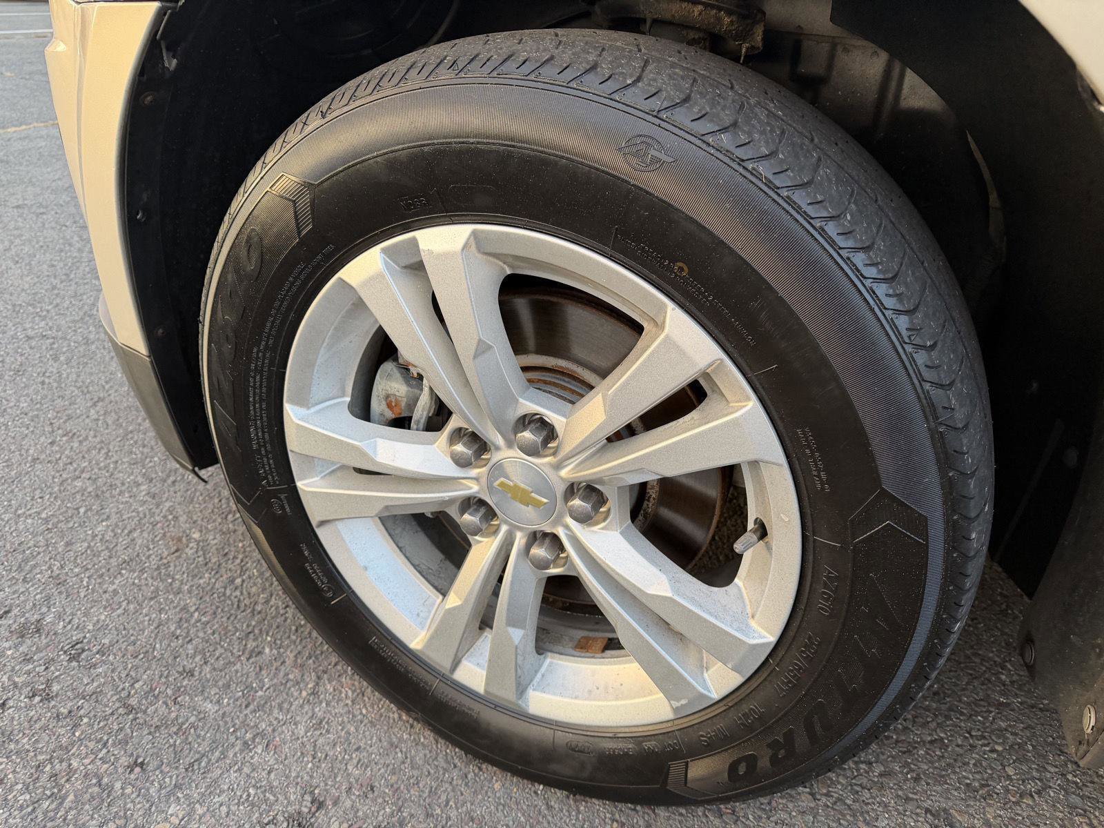 Used 2011 Chevrolet Equinox LT w/ Driver Convenience Package image 33