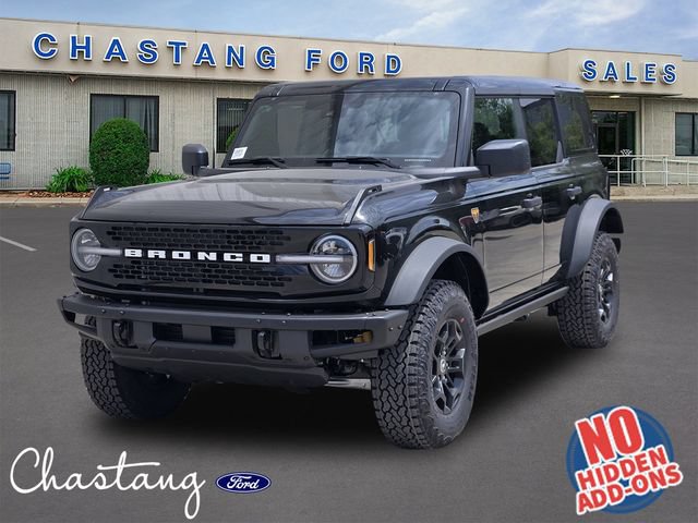 New 2026 Ford Bronco Badlands w/ Black Appearance Package