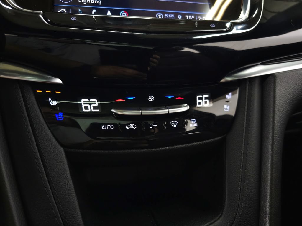 Certified 2023 Cadillac XT6 Premium Luxury w/ Technology Package AWD/4WD image 31