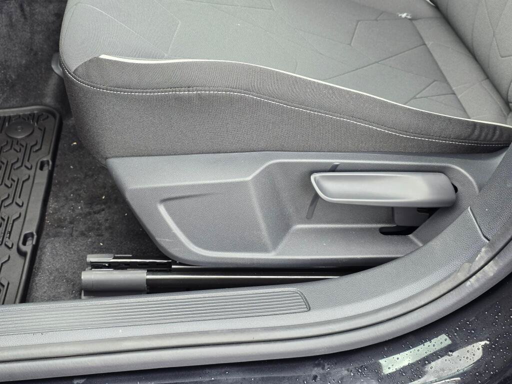 New 2026 Volkswagen Jetta Sport FWD image 19