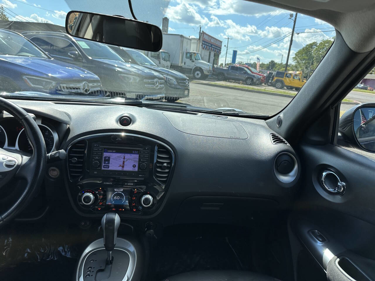 Used 2013 Nissan Juke SL image 17